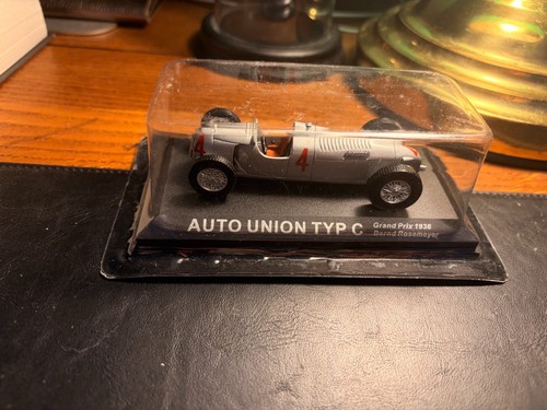 Voiture miniature - voiture, 1/43-