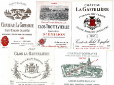 80 étiquettes de vin de Saint Emilion dont des anciennes
