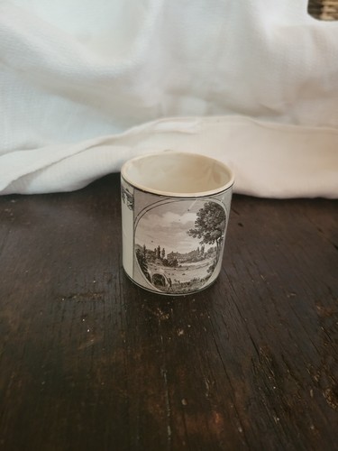 Ancienne tasse faïence - ancienne, fine