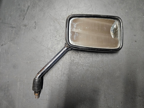 Retroviseur droit honda 750 - retroviseur,