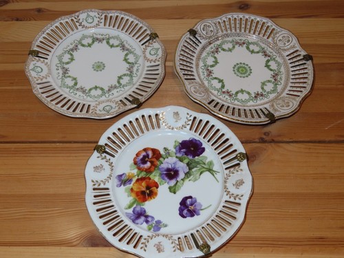 Lot assiettes à desserts - 3,