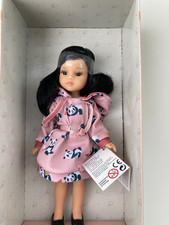 poupée mini LAS AMIGAS de 21 cm neuve