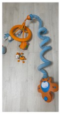 mobile musical bébé