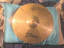 Zildjian Avedis Medium Thin 18 Crash In Excellent Shape