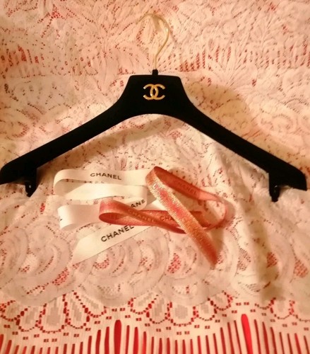 Chanel cintre velours - chanel,