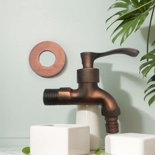 Ancien robinet d'extérieur