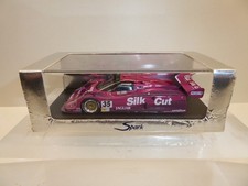 Spark 1/43 S0751 Jaguar XJR 12