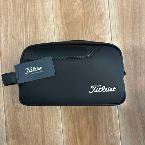 Titleist core essential pouch - titleist,