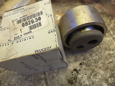 Dr105 galet tendeur distrib - n°dr105,