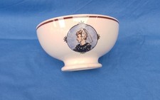 Ancien Bol En Faïence Sarreguemines DV France Motif Femme Coiffe Régionale