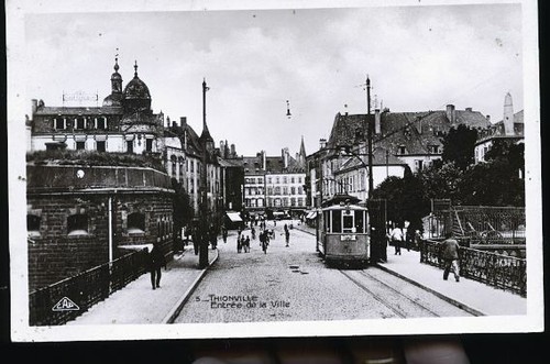 Thionville photo carte tram - carte,