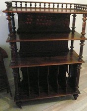 Beau meuble à musique