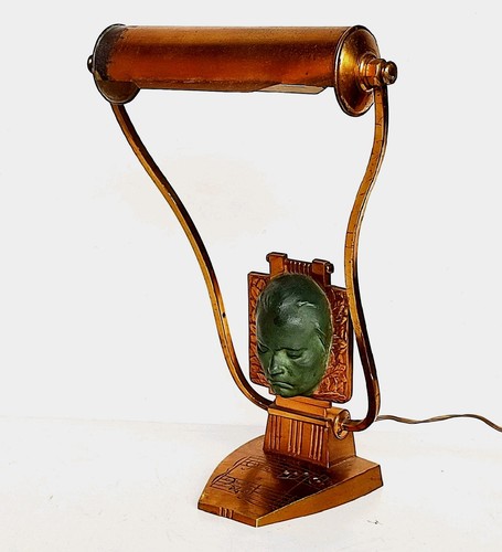 Magnifique ancienne lampe - magnifique,