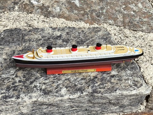 1250 maquette bateau navire - bateau,