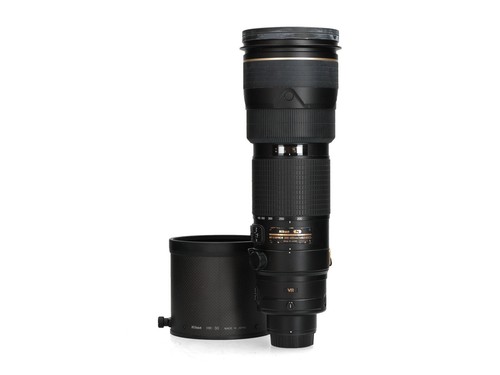 Nikon 200 400mm 4 - f/4, g
