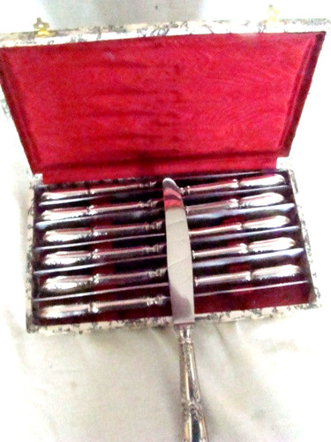 Coffret couteaux de - 12,