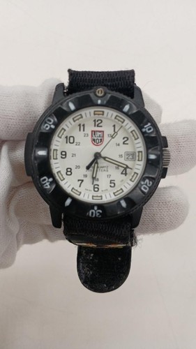 Luminox 3000 3900 watch - 3000/3900, quartz