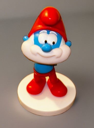 Schtroumpf sur socle smurf - sur,