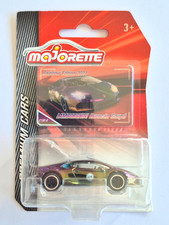 MINIATURE MAJORETTE PREMIUM