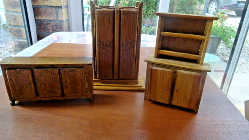 Lot3 meubles miniatures - , en