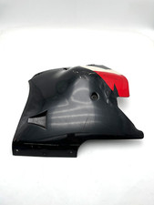 Carénage de becquet avant