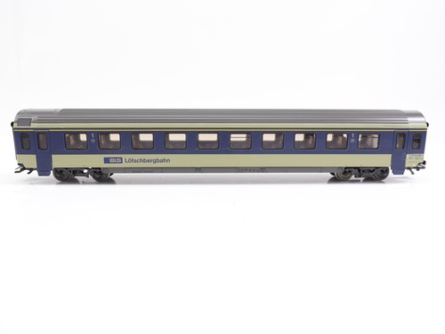Voiture voyageurs märklin - voiture,