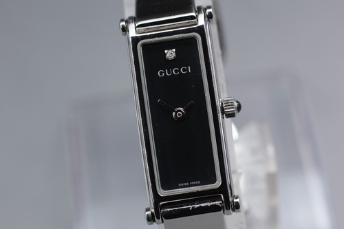 Presque comme neuve montre - comme, neuve]