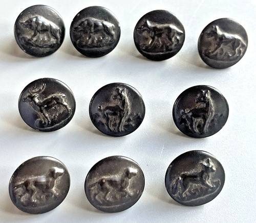 Boutons anciens métal - 10,