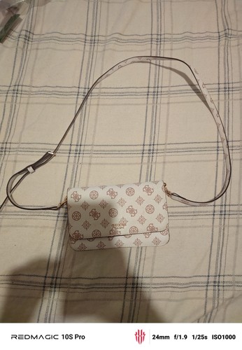 Sac main guess - sac, portefeuille