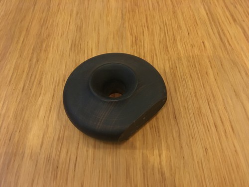 Socle chinois noir - , pour