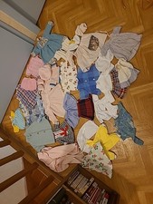 Lot De Vêtements De Poupée