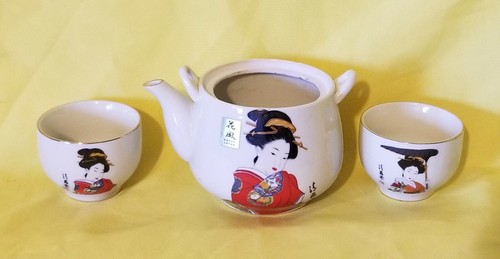 Japan teapot with girl - ,
