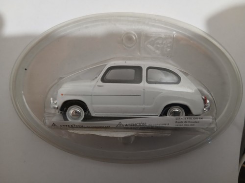 Fiat 600 blanche 1965 - 1965, solido
