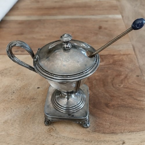 Argenterie ancienne - ,
