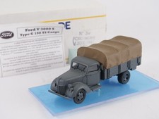 PARADE n° 39 FORD WERKE camion V3000S type G198 TS cargo 1/50