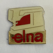 02 - Pin's Sewing Machine Toyota