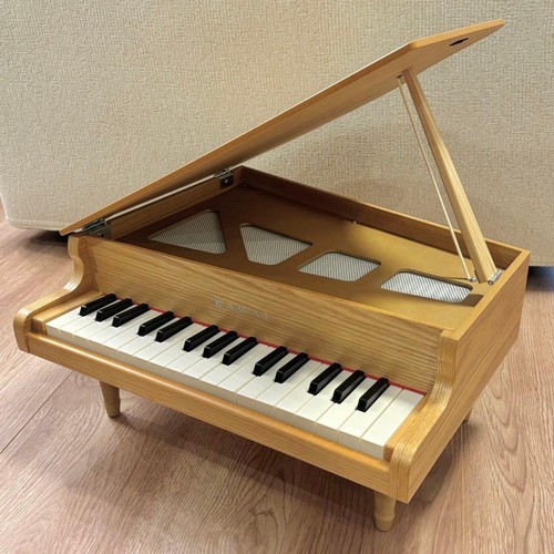 Kawai mini grand - piano, 1144