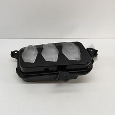 Feu antibrouillard avant droit