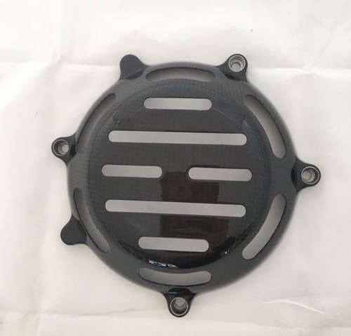 C04 cache embrayage carbone - cache,