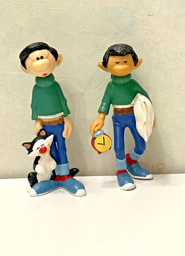 Lot figure pvc - 2, plastoy