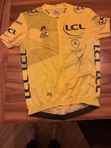 Maillot dédicacé par julian - maillot,