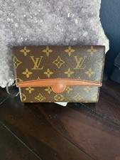 Louis Vuitton Arche Monogram