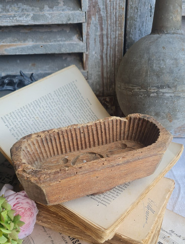 Ancien moule beurre bois - a,