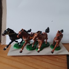 Lot de 4 Chevaux style Sarlux TM 1995