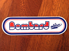 autocollant ancien BOMBARD