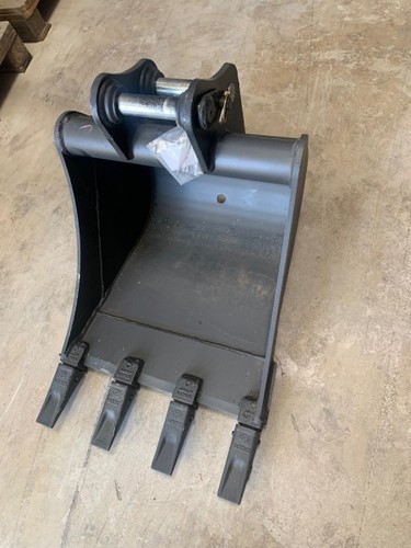 Godet 500mm axes 35mm pour - godet,