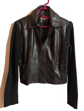 JACOBSON PARIS  petite veste courte noire en pvc manches tricots taille 38 / 40