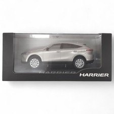 Toyota Harrier Minicar Scale 1/30