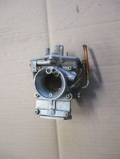 Corps de carburateur pour