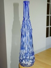 UNE ANCIENNE BOUTEILLE